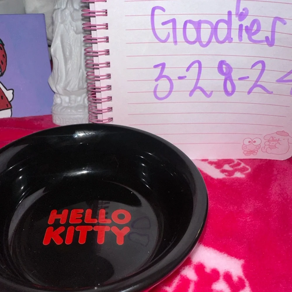 Hello Kitty Pet Bowl (Ceramic)